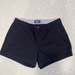 OLD NAVY BLACK SHORTS
